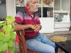 Evinin terasında ölü bulundu
