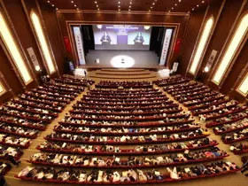 Evlilik Okulunu tamamlayan 951 çift sertifikalarını aldı
