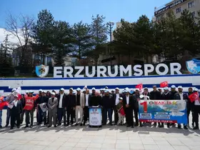 Ezurum’da 1 Mayıs’ta işçiler meydanda
