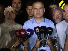 Fethiye’deki orman yangınında 16 huzurevi sakini dumandan etkilendi
