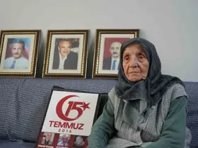 FETÖ’nün hain darbe girişiminde 2 oğlu ve damadını şehit veren 100 yaşındaki Muzaffer Gülşen’in acısı 10 yıldır dinmiyor
