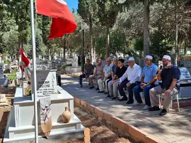 Filistin şehidi Ayşenur mezarı başında dualarla anıldı
