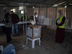 Filistinliler yerel seçim için sandık başında