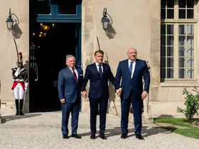 Fransa Cumhurbaşkanı Macron, Lübnan Cumhurbaşkanı Aoun ve Ürdün Kralı II. Abdullah’tan Paris’te Lübnan toplantısı
