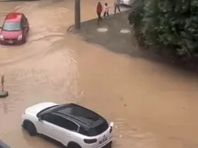 Gaziantep’te etkili olan sağanak hayatı olumsuz etkiledi
