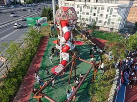 Gaziosmanpaşa’da Dünya Kupası temalı park törenle açıldı
