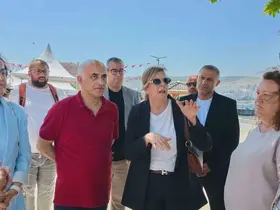Gemlik’te denizinde dip bucak temizlendi
