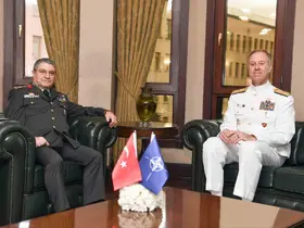 Genelkurmay Başkanı Bayraktaroğlu NATO Napoli Müşterek Kuvvet Komutanı Wikoff’u kabul etti

