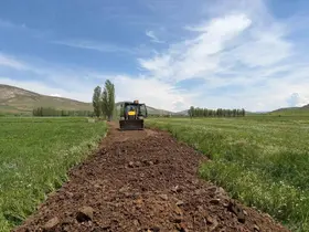 Gökçedere’de bozulan dağ ve arazi yollarında çalışma başlatıldı
