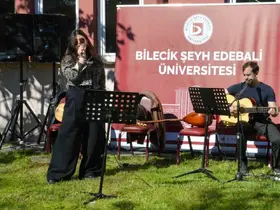 Gölpazarı’nda muhteşem kampüs konseri
