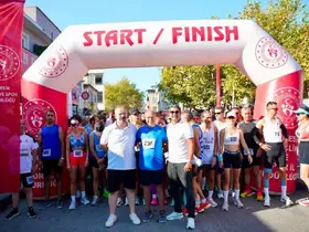 Gömeç’te Dostluk Yol Koşusuna 563 sporcu katıldı
