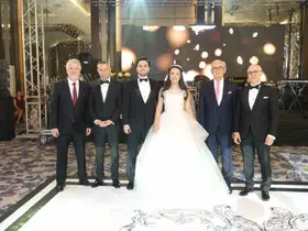 Görkemli  düğünle mutluluğa ’evet’ dediler
