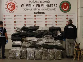 Gümrüklerde gerçekleştirilen operasyonlarda binlerce uyuşturucu madde ele geçirildi
