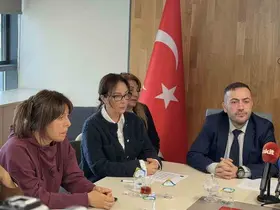 Gürsel Tekin: "Toplumsal barış sadece siyasetin değil, insanlığın meselesidir"

