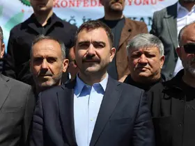 Hak-İş Konfederasyonu Başkan Yardımcısı Kayabaşı: "İşçi arkadaşlarımız için mutlak iş güvencesini sağlayan sisteme geçilmesini öneriyoruz"
