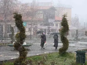 Harput’ta kar yağışı etkisini artırdı, tarihi mekanlar beyaza büründü
