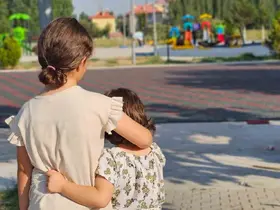 Hasköy’de harabeye dönen park yenilendi
