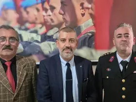 Hayırsever iş insanına altın madalya ve berat
