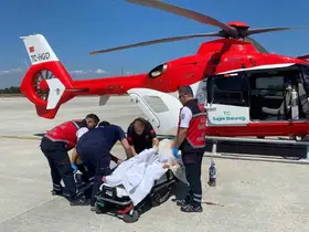 Helikopter ambulans 72 yaşındaki hasta için havalandı
