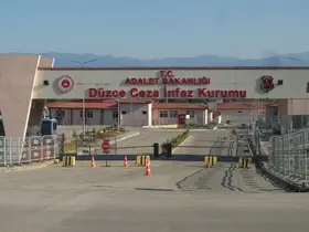 Hırsızlık suçundan araması bulunan şahıs yakalandı
