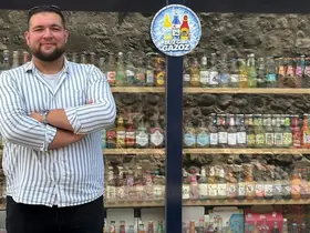 Hobi olarak başladı, dükkan açtı: Gazoz kapağı koleksiyonundan gazoz bakkala
