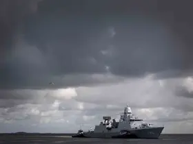 Hollanda, Hürmüz Boğazı’ndaki muhtemel mayın temizleme görevi için bölgeye bir fırkateyn gönderdi
