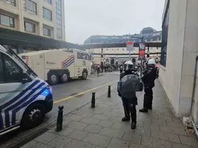 Hükümeti protesto gösterilerinde Brüksel savaş alanına döndü
