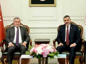 İçişleri Bakanı Çiftçi, Gençlik ve Spor Bakanı Bak ile görüştü
