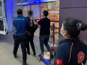 İki kardeş arasında bıçaklı kavga: 2 yaralı
