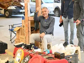 İkinci el eşya pazarı yeni yerinde vatandaşlarla buluşuyor
