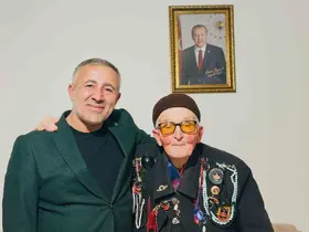 İl Başkanı Yıldırım, şehit babası Bayır ile bir araya geldi
