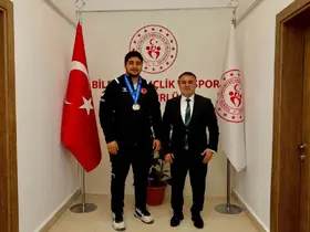 İl Müdürü Demir ile Avrupa şampiyonu Zaloğlu bir araya geldi
