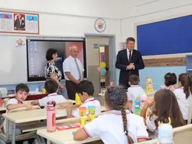 İl Müdürü Şimşek minik öğrencilerle bir araya geldi

