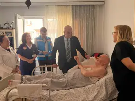 İl Sağlık Müdürü Görgülü’den evde bakım hizmeti alan yaşlılara ziyaret
