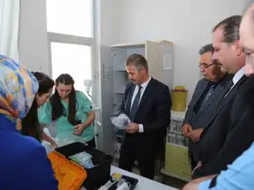 İl Sağlık Müdürü Meral, Palandöken’de sağlık hizmetlerini yerinde inceledi
