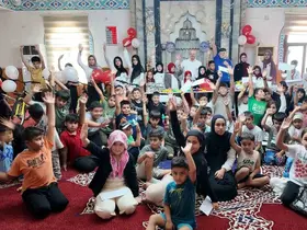 İmamın gönüllere dokunan geleneği: 26 yıldır çocukları ödüllendiriyor
