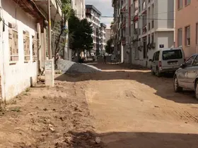 İncirliova’da yol çalışmaları Zafer Mahallesi’nde devam ediyor
