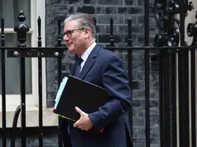 İngiltere Başbakanı Starmer: "(İran) Bu bizim savaşımız değil, katılmayacağız"

