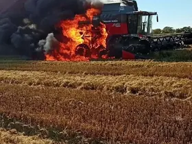 İpsala’da çeltik hasadı sırasında biçerdöver yandı
