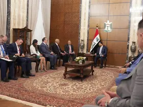 Irak Başbakanı Zeydi ile ABD Özel Temsilcisi Barrack, silahlı grupların dağıtılmasını görüştü