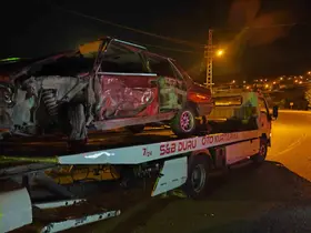 Isparta’da tırla çarpışan Fiat Tofaş araç hurdaya döndü: 2 yaralı
