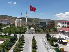 İstanbul’da eğitim ve 50 bin TL’lik burs, Bitlis’i köklü üniversitelerin önüne geçirdi
