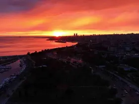 İstanbul’da yağmur sonrası gün batımı mest etti
