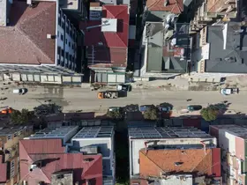 İstiklal Caddesi’nde asfalt ve kaldırım çalışmalarına başlandı
