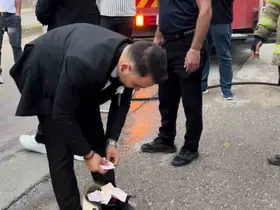 İtfaiye personelinin düğün konvoyuna mesai arkadaşlarından sürpriz
