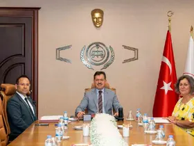 İzmir’de tutuklu kadın ve çocuklar için anlamlı protokol
