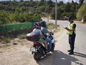 Jandarmadan motosiklet sürücülerine uyarı

