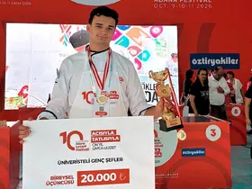 Kapadokya Üniversitesi öğrencileri Adana Lezzet Festivali’ne damga vurdu
