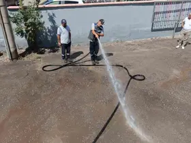 Karabük Belediyesinden okullarda temizlik çalışması

