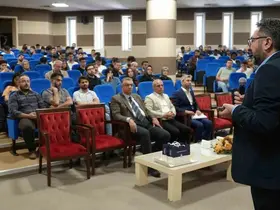 Karabük Üniversitesi’nde Endüstri 5.0 ve yapay zekâ konuşuldu
